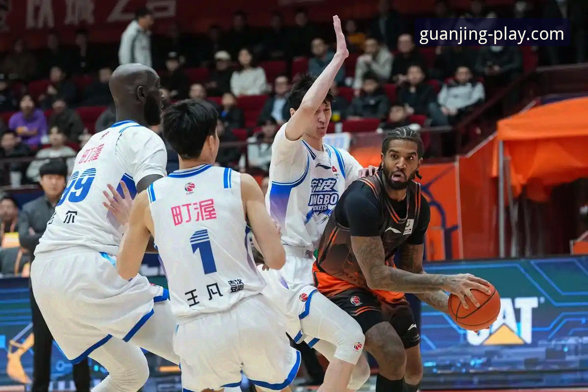 CBA季后赛浙江加时绝杀宁波，兰道夫33分导演逆转晋级